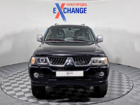 Mitsubishi Pajero sport